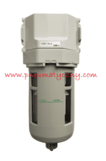 Filtr powietrza CKD F 4000 1/2" 5 um F4000-15G-W na białym tle.